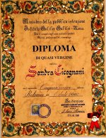 papiro di laurea scherzo